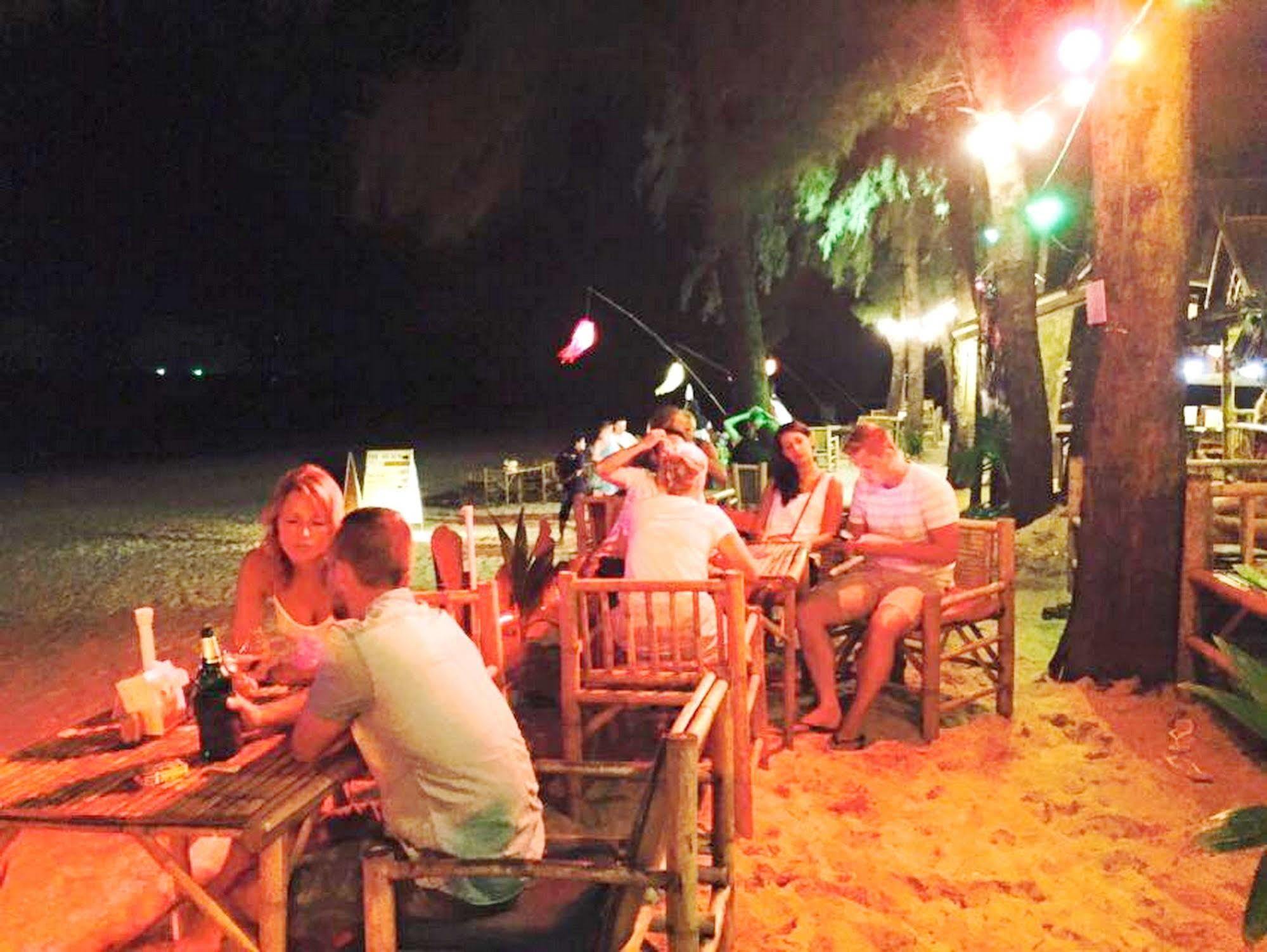 Lanta Palm Beach Resort , Beach Bungalow - Koh Lanta Exterior foto