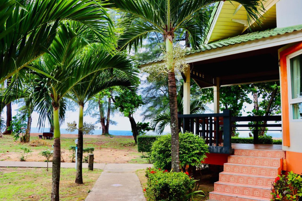 Lanta Palm Beach Resort , Beach Bungalow - Koh Lanta Exterior foto